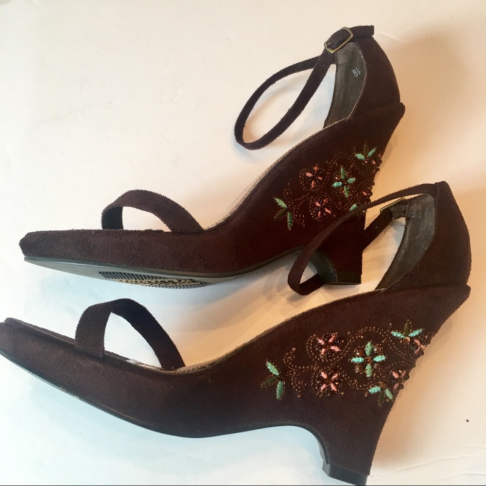 NWOT Seychelles Wicked Chocolate Wedges Size 8.5 - Picture 2 of 8